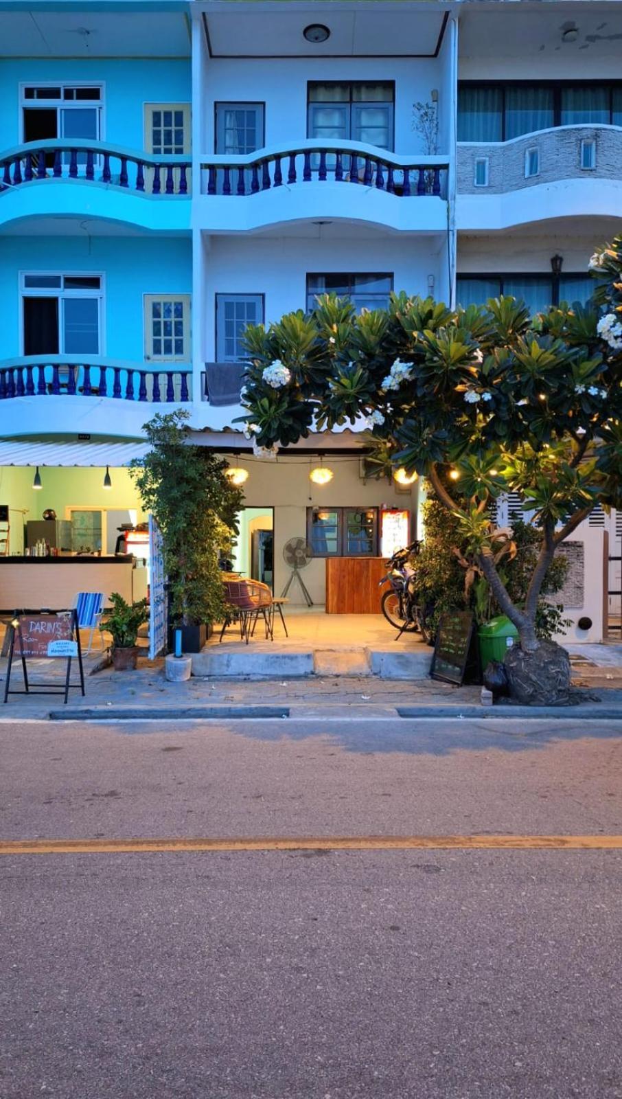 Jungle Cafe And Guesthouse プラチュワップキーリーカン エクステリア 写真